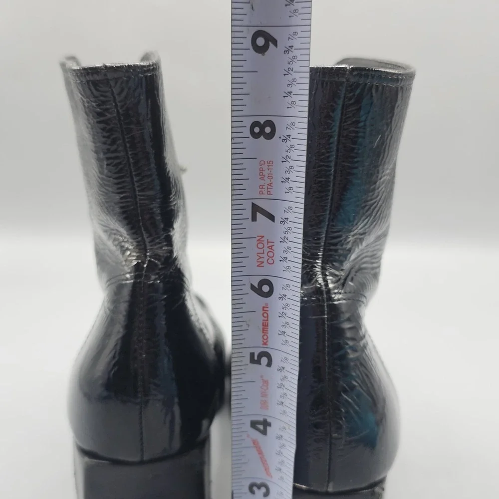 Fluevog Niki Ankle Front Zip Nappa Patent Leather Boots Sz 9.5 2.5